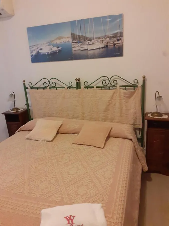 Hotel Casa Mariagrazia La Caletta Affittacamere